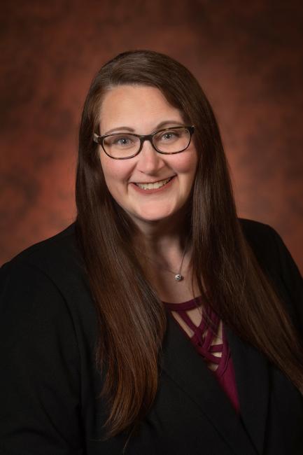 Photo of Leslie Crosdale